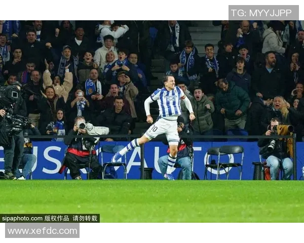 德甲精彩对决切尔西逆转巴萨战术解析引爆全场热情