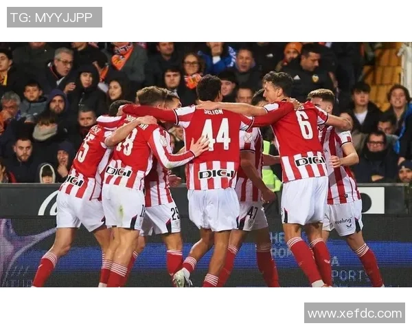 国王杯精彩对决AC米兰顽强逼平曼城引发全场狂欢