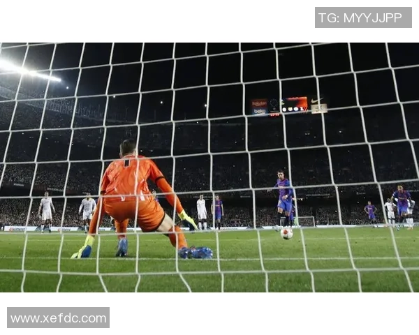 国王杯激战那不勒斯与巴萨战平神扑瞬间引发转会热议